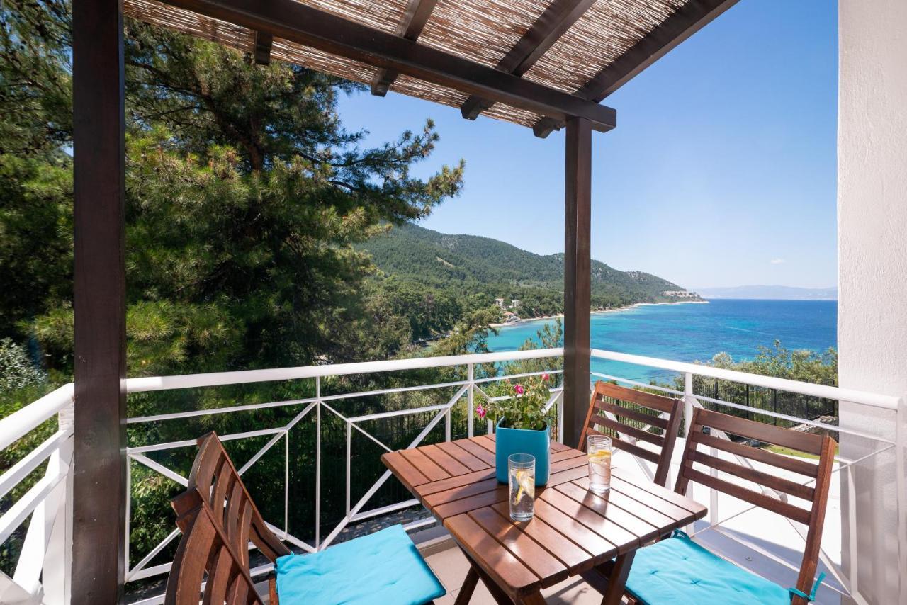 Villa Victoria By La Scala Beach ลีเมนาส ภายนอก รูปภาพ