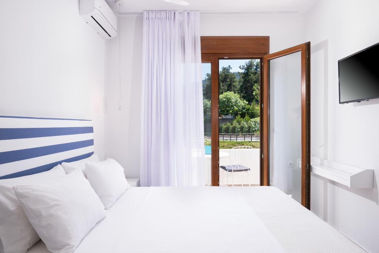 Villa Victoria By La Scala Beach ลีเมนาส ภายนอก รูปภาพ
