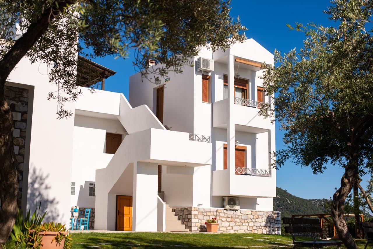 Villa Victoria By La Scala Beach ลีเมนาส ภายนอก รูปภาพ